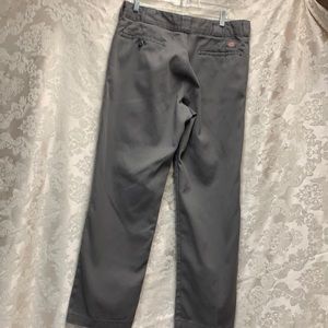 Dickies Flex 34x29 Grey Workwear Pants show wear.
